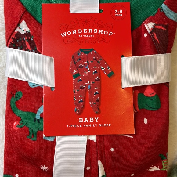 Brand New Baby Bundle - Picture 2 of 3